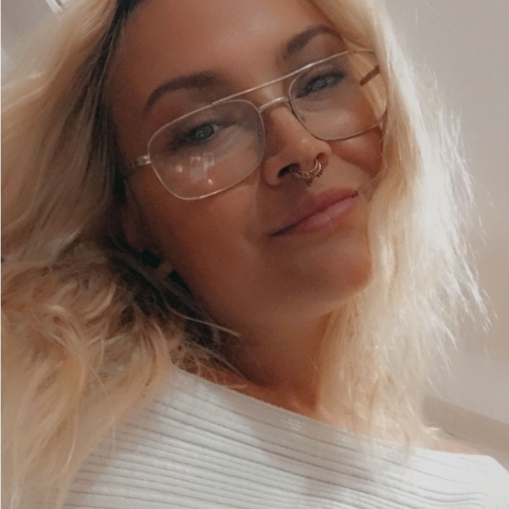 Meet your Posher, Brianna